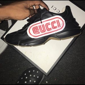 Gucci sneakers 10.5